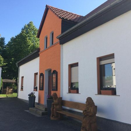 Pension Zum Alten Gasthaus Haensel Krauschwitz Exteriér fotografie