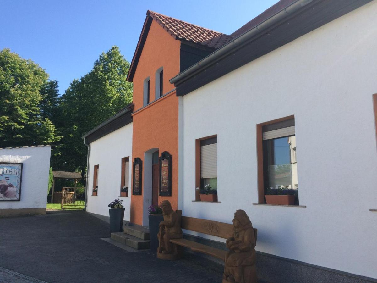 Pension Zum Alten Gasthaus Haensel Krauschwitz Exteriér fotografie