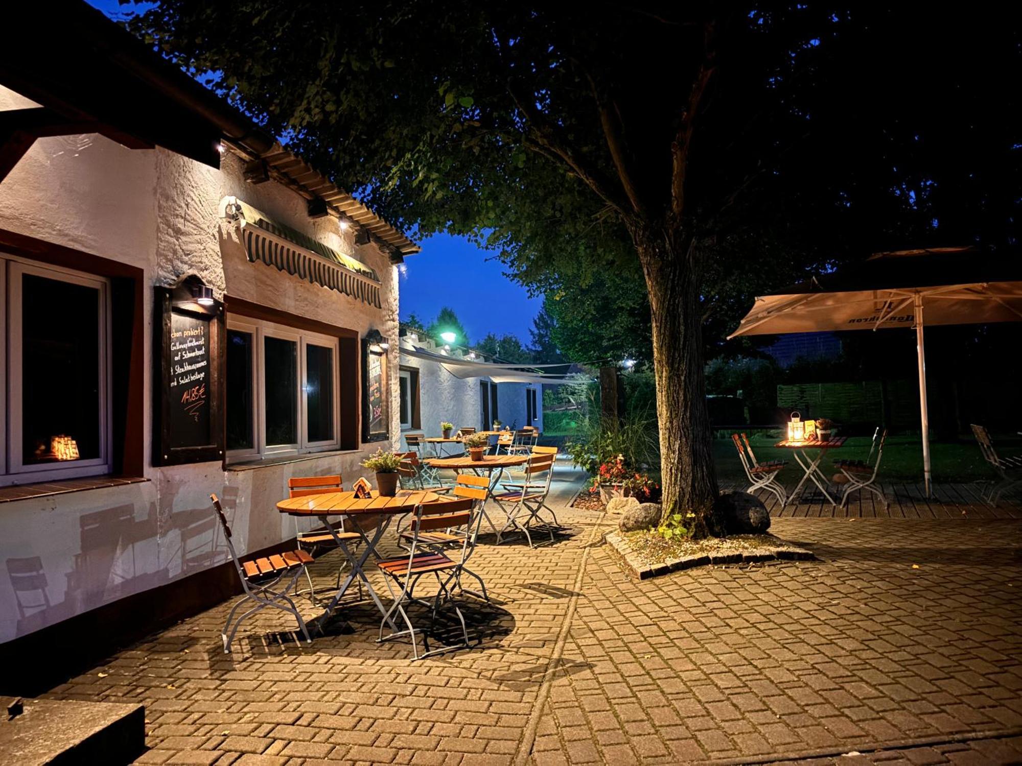 Pension Zum Alten Gasthaus Haensel Krauschwitz Exteriér fotografie