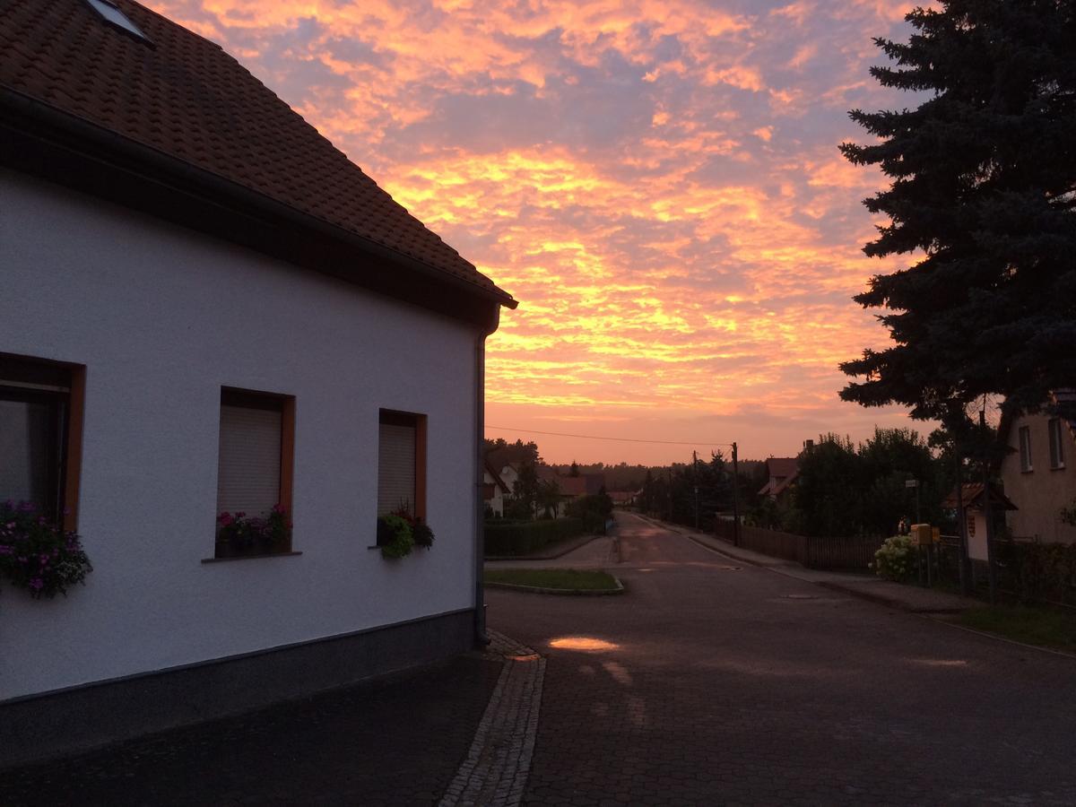 Pension Zum Alten Gasthaus Haensel Krauschwitz Exteriér fotografie