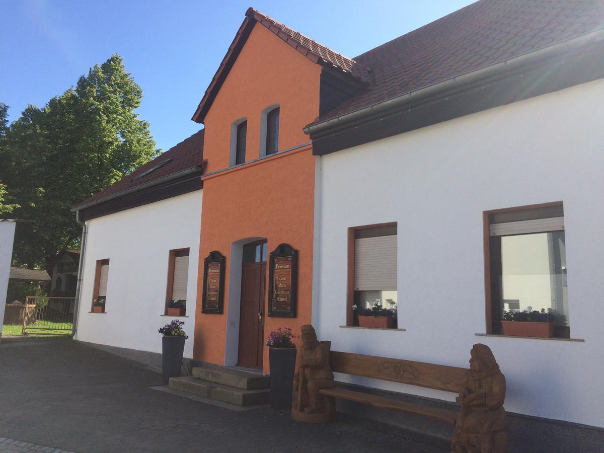 Pension Zum Alten Gasthaus Haensel Krauschwitz Exteriér fotografie